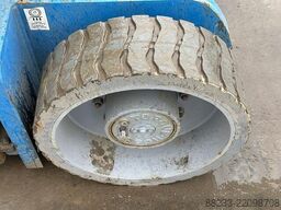Genie Z30-20N
