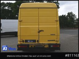 MERCEDES-BENZ Vario 818D Kasten, Êuro 5, 3-Sitzer, AHK