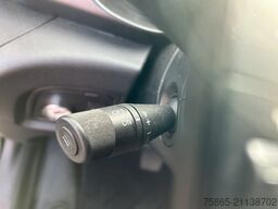 Iveco Daily 40C17 3.0 Hi Matic / BE Trekker / 296 dkm...