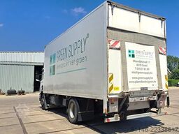 Scania P230 * 3 x Pedalen * Loadlift 2000 kg.