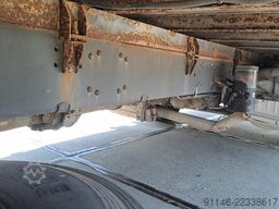 Scania P230 * 3 x Pedalen * Loadlift 2000 kg.