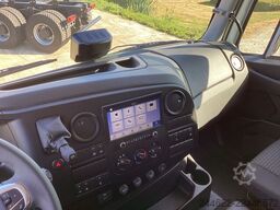 Ford Ford 4x2 Road 1833 Low Roof Sleeper Cab