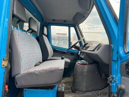 MERCEDES-BENZ 410 D Koffer *Hebebühne*