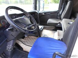 SCANIA R560