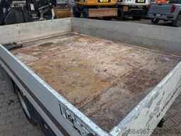 FUSO Canter Pritsche + Kran