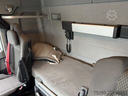 Renault T460 6x2 BDF/HB / Swiss-Vehicle