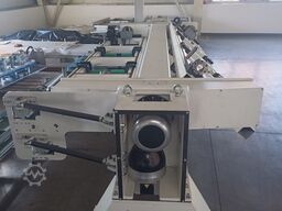 Stäubli Roboter-Fräsanlage