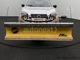 NISSAN Navara NP300 4x4 *Winterdienst* Schild+Streuer 5