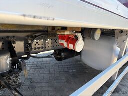 Mercedes-Benz Antos 1924 + CARRIER SUPRA 950 + EURO 6  + LOAD...