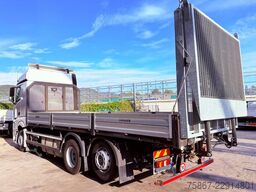Mercedes-Benz Actros 2542