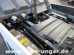 Hako CityMaster CM2000 2 Besen Baujahr 2015