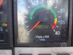 MAN 15 224-with winch 2500liter tank manual gearbox...