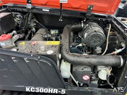 Kubota kc300hr-5 crawler dumper