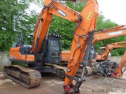 DOOSAN CRAWLER EXCAVATOR DX 235 LC-5
