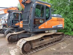 DOOSAN CRAWLER EXCAVATOR DX 235 LC-5