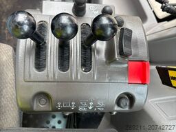 Volvo L 90 H (High tip + New tires)