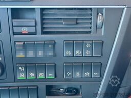 VOLVO FH 750 6x2 VDL S30 LEDER*TOUCH*ICOOL*NAVI*CAM*LE