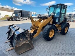 CAT 908M / 1.554h / Gabel / Schaufel