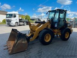 CAT 908M / 2.644h / Gabel / Schaufel