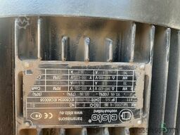 Gross Holzwolf 2500