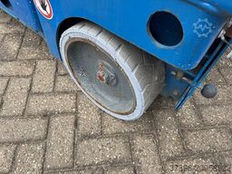 Haulotte Compact 14 Hoogwerker Schaarhoogwerker