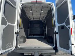 VW Crafter 35 L4H3 NAVI AHK RFK oh. Schäden