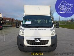 Peugeot Boxer 2.0 HDI BOX + LIFT - ONLY ONE PART OF REG...