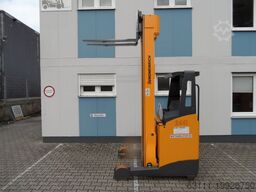 Jungheinrich ETV 114 - Batterie BJ 2023 - 8,30 m Triplex