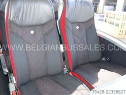 Mercedes Tourismo 15 RHD