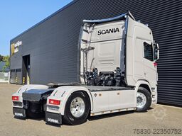 Scania R770 V8 4x2 / PARKING COOLER / 2 TANKS / PTO / ...