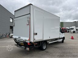 Mercedes-Benz Sprinter 515 1.9 CDI / 126 dkm / Box 4.4 mtr / ...
