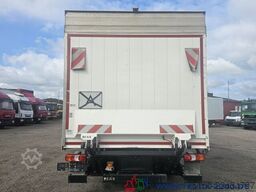 Mercedes-Benz Atego 818 Klima 3 Sitze LBW BÄR 2.000 Kg 214TKM