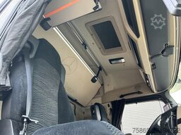 Mercedes-Benz Actros 1842 Streamspace / 574 dkm / Tacho V2 / ...
