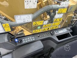 Caterpillar 323 FL