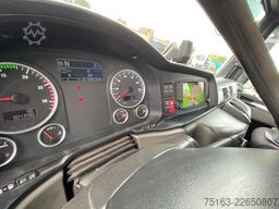 MAN TG-S 26.400 6x2-2 BL 3-Achs Kipper Kran +Funk+Gr