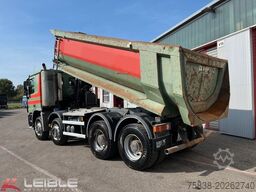 MERCEDES-BENZ Actros MP3 4141 8x4 Carnehl Hardox Mulde 17m³