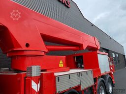 Scania P420 8X4 + BISON PALFINGER TKA 57 KS HOOGWERKER...