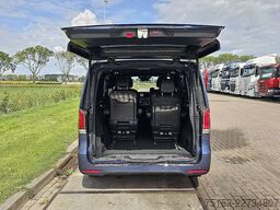 MERCEDES-BENZ EQV 300 wltp 364 kms