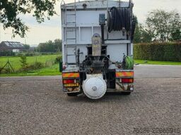 DAF CF85 /360 FAX met BREMAT 415 , CEMENT DEKVLOERE...