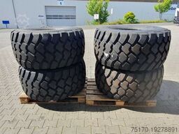 MERCEDES-BENZ Radlader Reifen mit Felge / NEU / lagernd