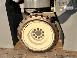 Combilift C3000CB / LPG / TRIPLEX - 4900MM / LPG