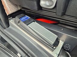 IVECO Eurocargo ML150E32WS 4x4 Kran HMF 1130K Funk AHK