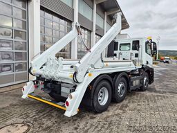 IVECO AD260S40X/P Meiller AK16. T Funk AHK