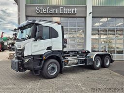 IVECO X-Way AT300X48Z/P HR OFF 6x4 Hiab Winterdienst