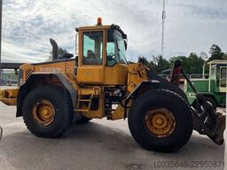 Volvo L 120 E