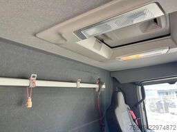 Renault C380 382430 km,  chicken transport,  EURO 6, PA...