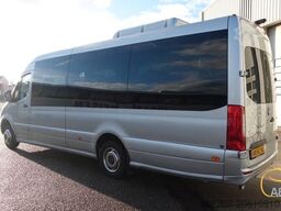 MERCEDES-BENZ Sprinter 519 CDI CMS 21 Sitze EURO 6