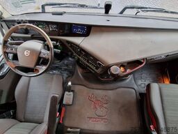 Volvo FH 13.500 Globetrotter 4x2 - Euro 6 - I parkcoo...