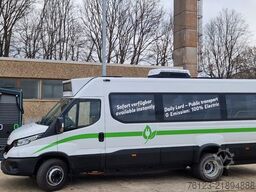IVECO Daily Heckniederflur Elektro City Stock
