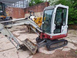 TAKEUCHI TB 016
